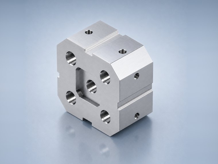 Verbinder aus Stahl